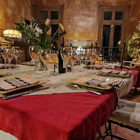 Le Manoir De La Belle Endormie Bed & Breakfast Valreas Bagian luar foto